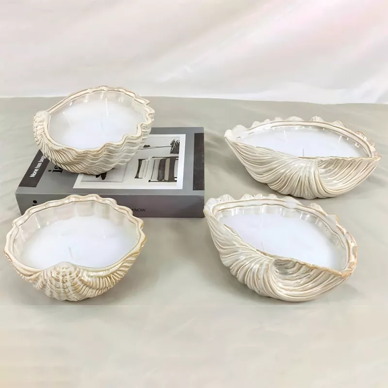 Portacandele in ceramica conchiglia