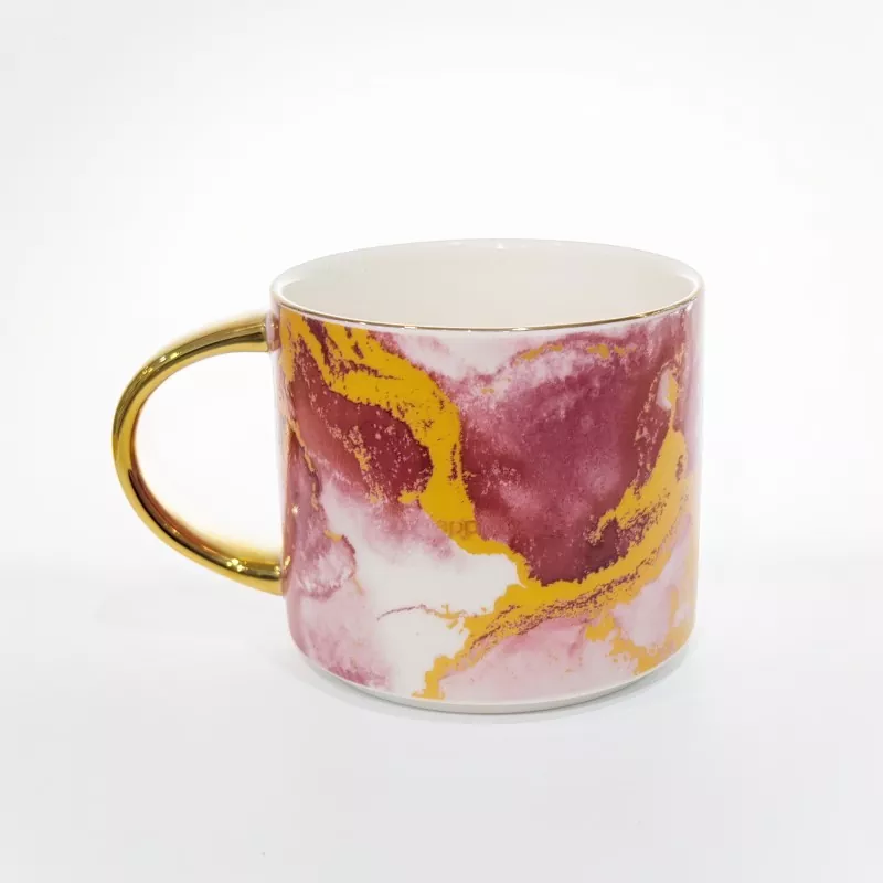Elegante tazza in ceramica con motivo marmorizzato Elegante tazza in ceramica con motivo marmorizzato