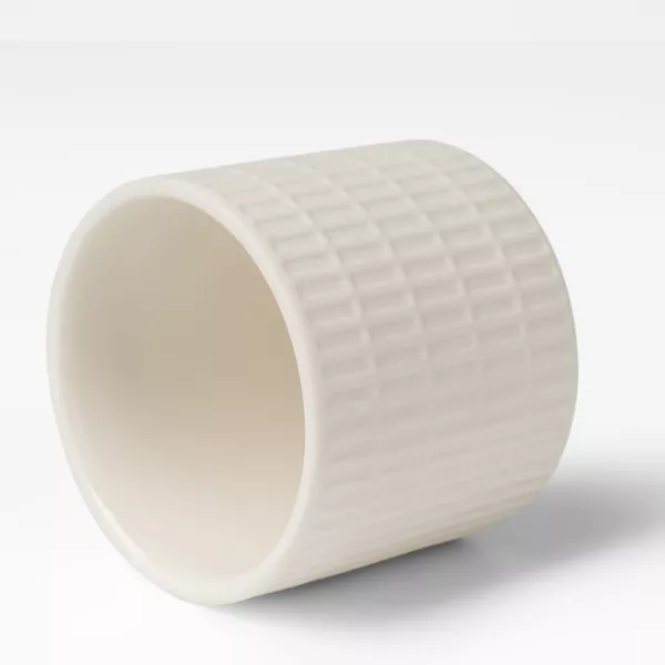 Portacandele in ceramica con motivo a griglia bianco latte
